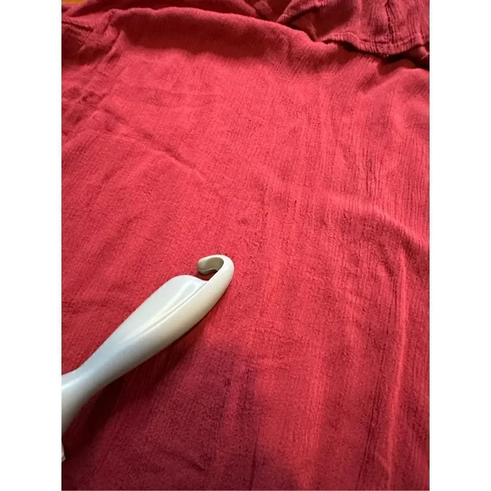 Torrid Womens Plus Size 3X Rayon Stretch Ruffle Chest Accent Burgundy Shirt Top